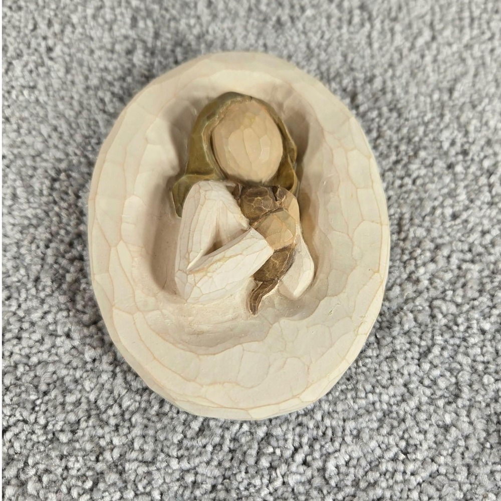Willow Tree My Friend Figurine "A‎ Little Love to Share" 2004 Susan Lordi